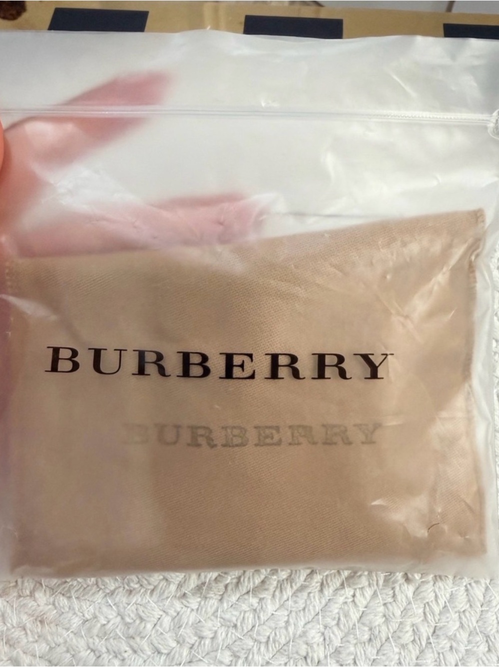 Burberry Black/Green Square Leather key chain coin case charm wallet + Full Incl - Picture 9 of 10
